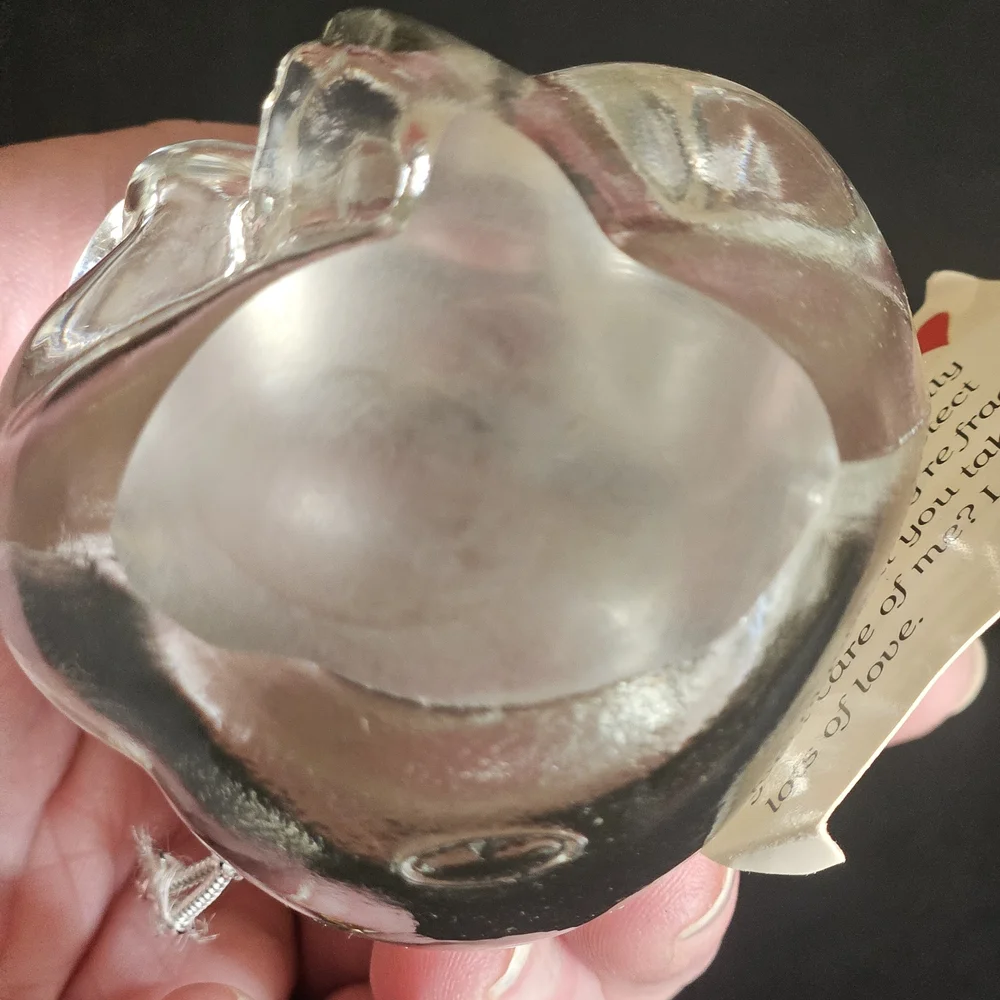 Vintage Fenton Art Glass July Birthstone Bear Figurine Ruby Heart - Picture 6 of 6